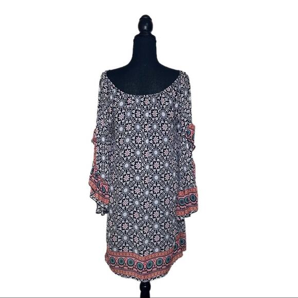 2tee Couture Dress Boho Mandala Print Off Shoulder Ruffles Women’s M - Picture 2 of 5